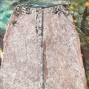 Acid Wash Pencil Denim Skirt